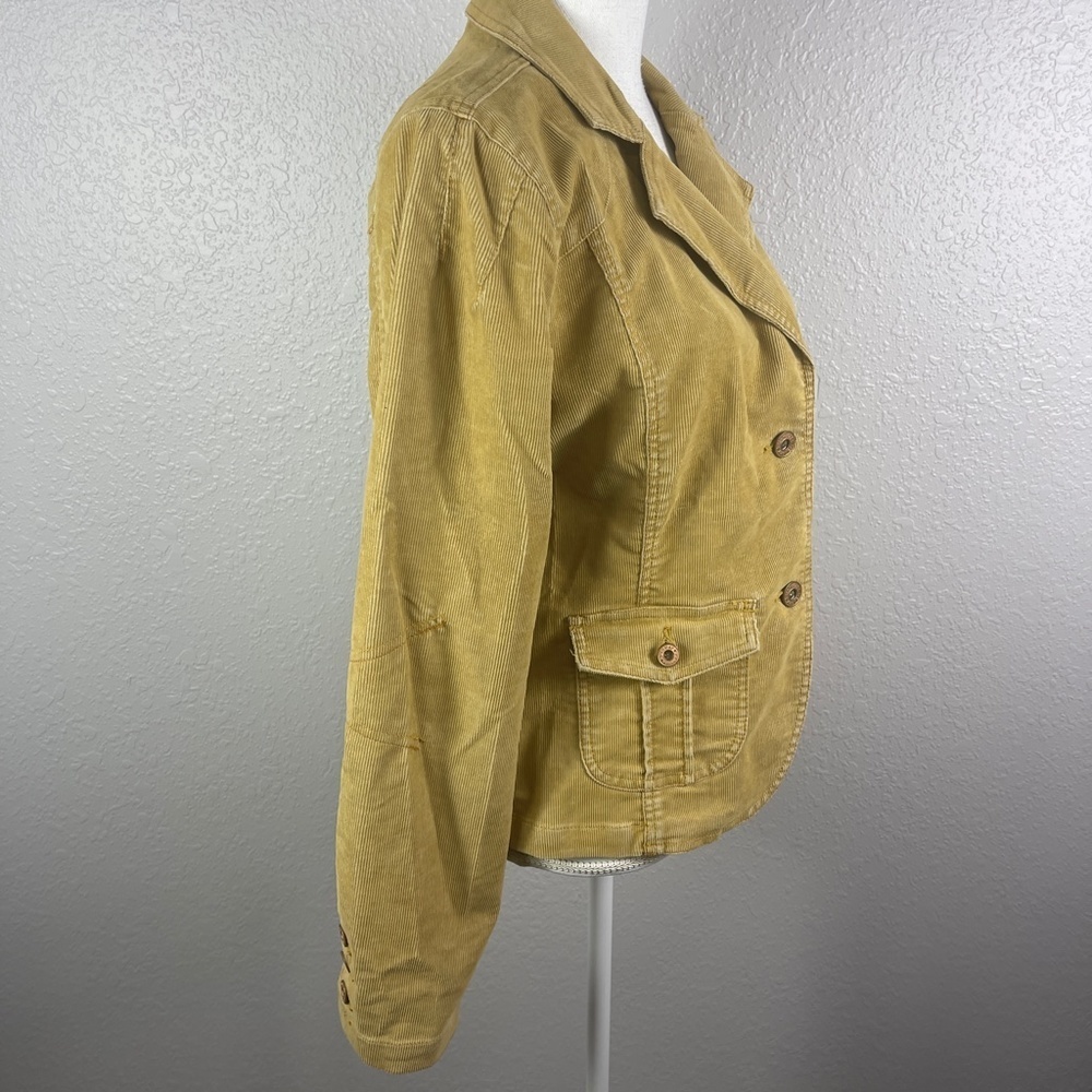 Button Blazer Jacket - Picture 4 of 10
